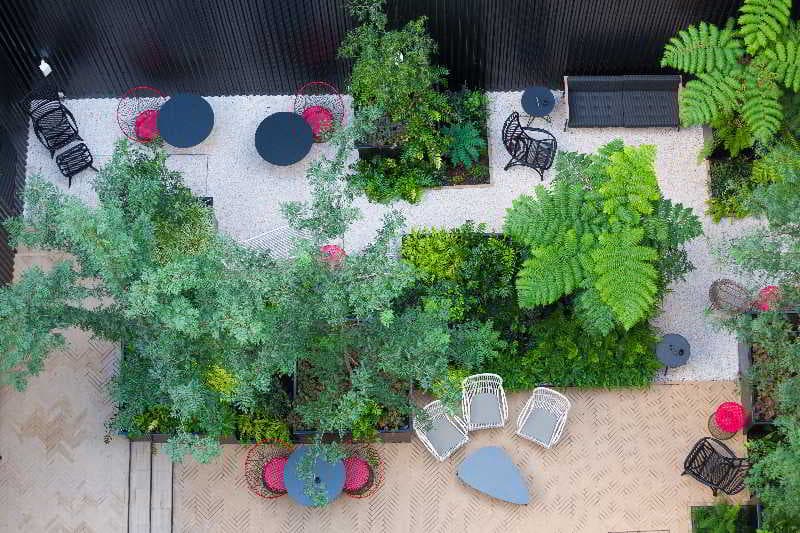 Courtyard breakfast
