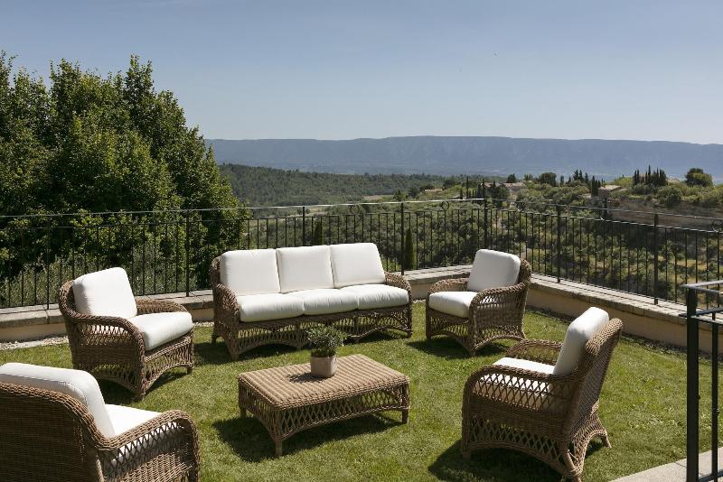 Terrace Pause