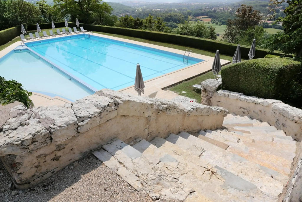 Chateau de Mercues