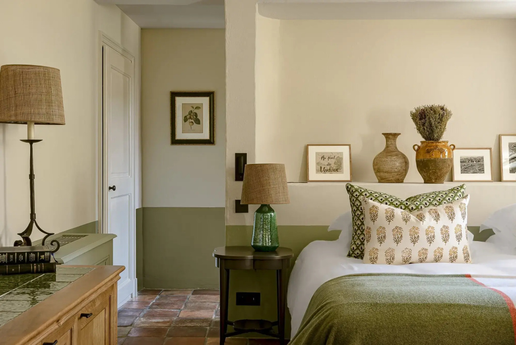 Prestige Room