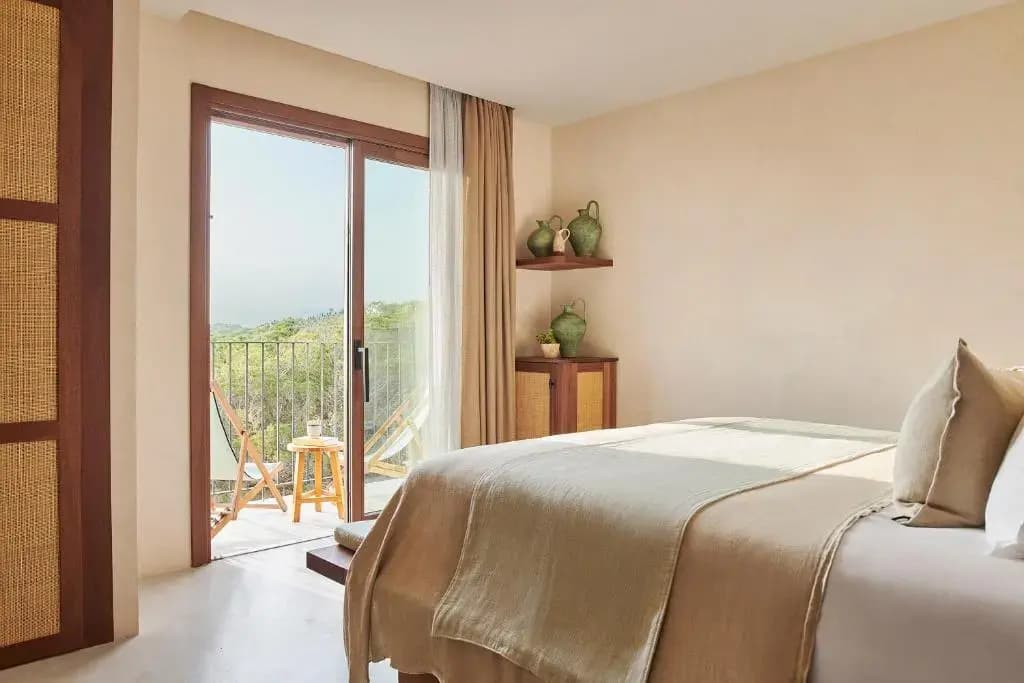 Standard Double Room (Limited Sea View)