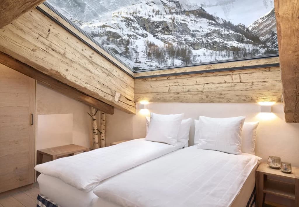Hotel Firefly