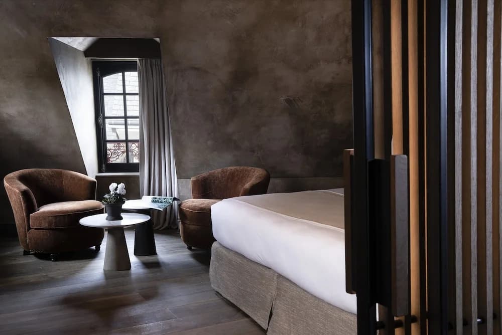 Junior Suite with Jacuzzi