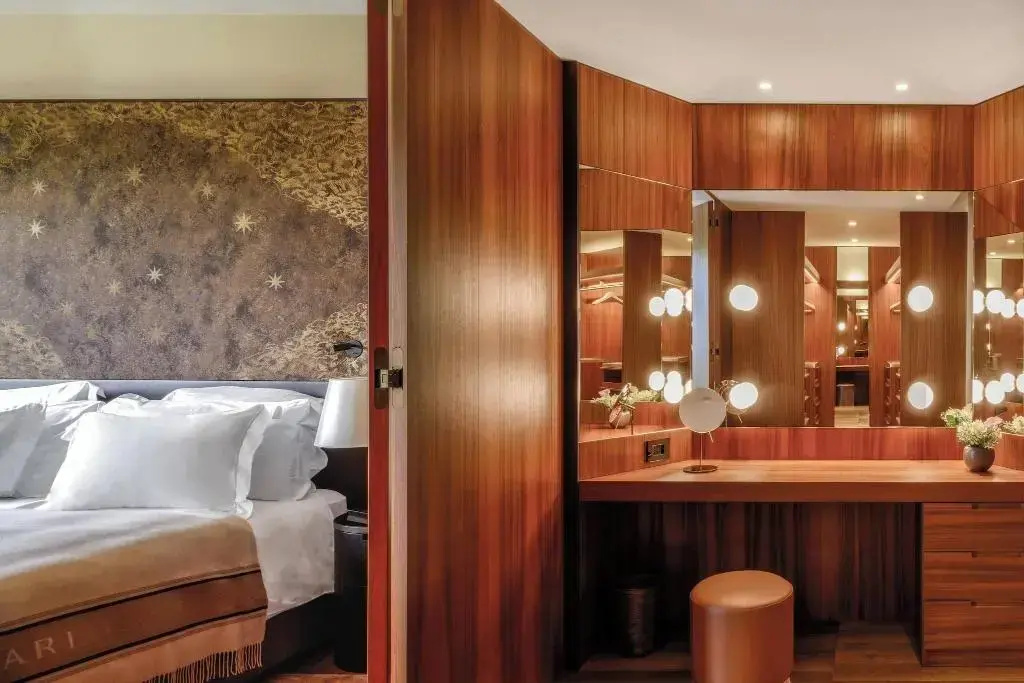guest_rooms