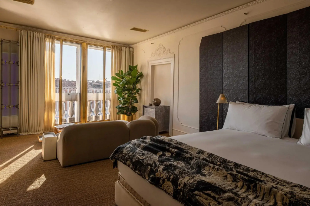 guest_rooms