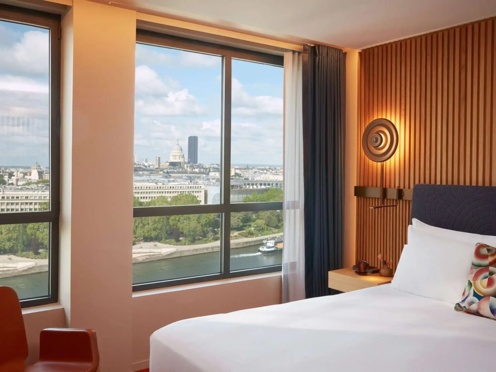 guest_rooms