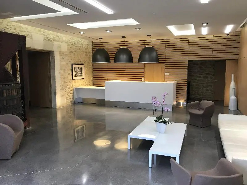 lobby