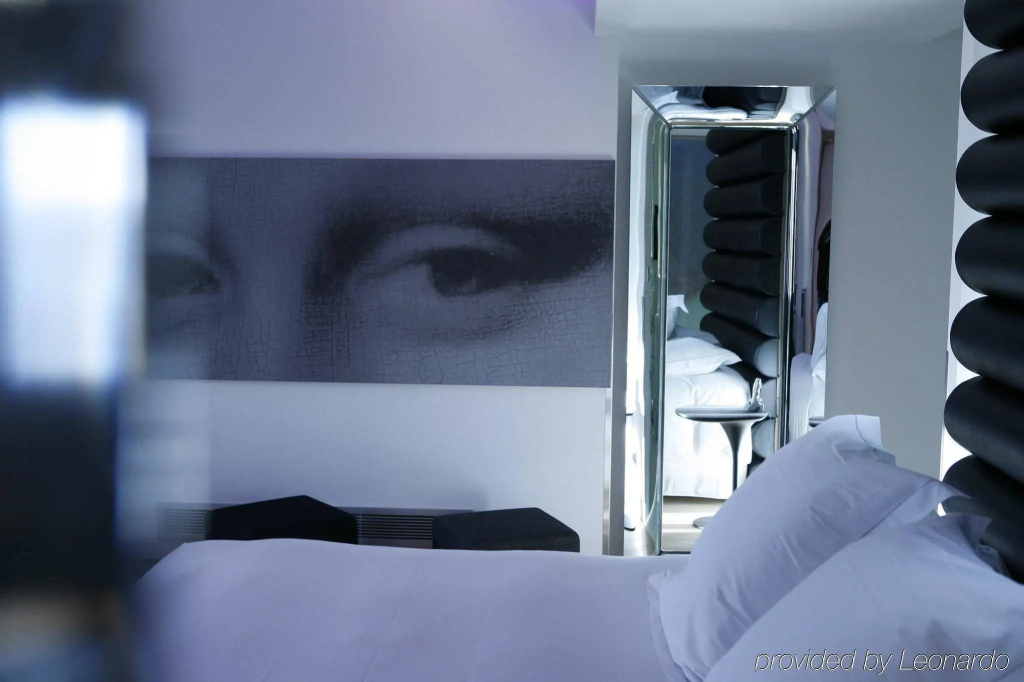 guest_rooms