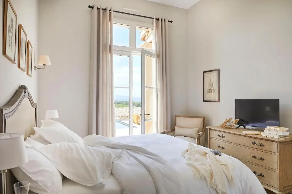 guest_rooms