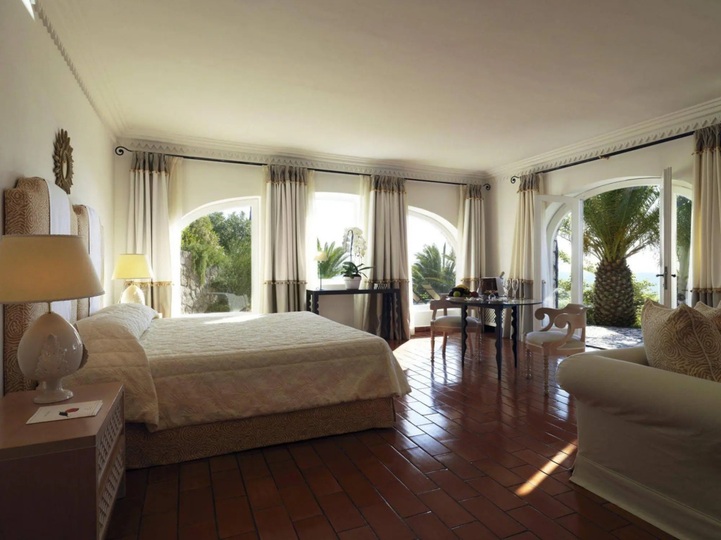 guest_rooms