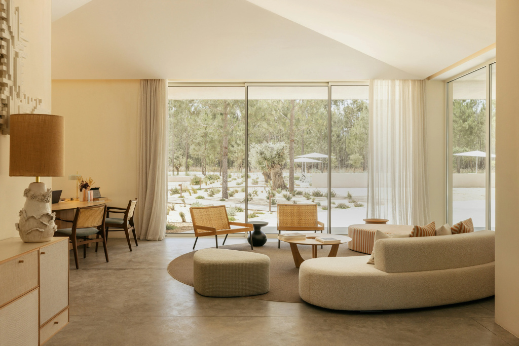 guest_rooms