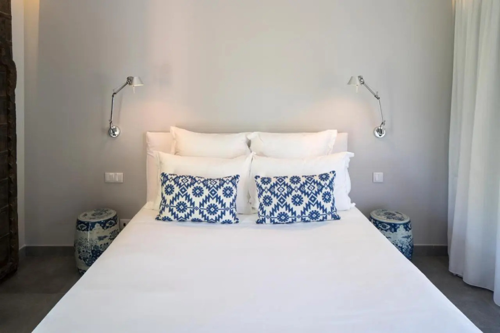 guest_rooms