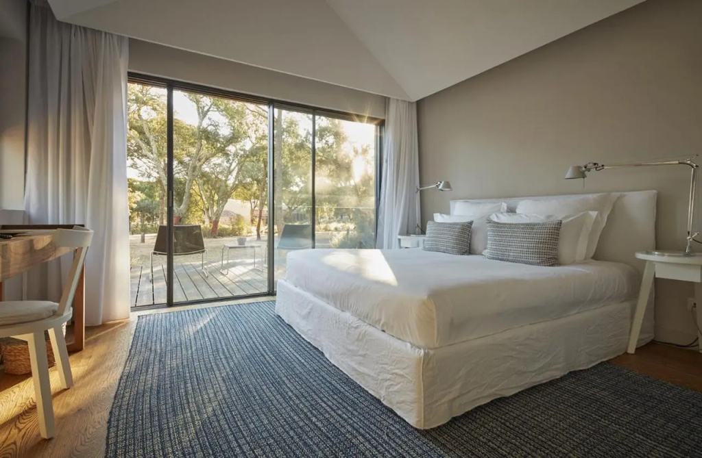 guest_rooms