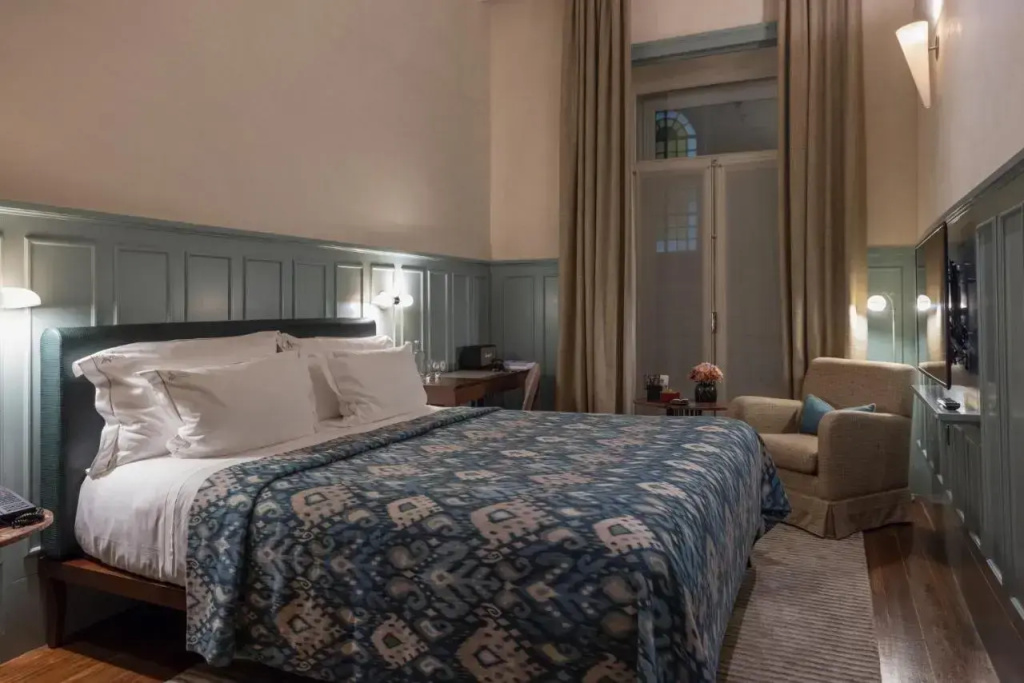 guest_rooms