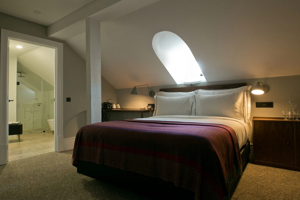 guest_rooms