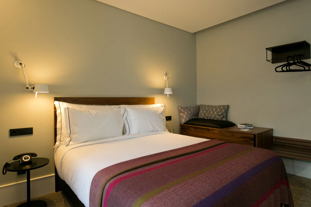 guest_rooms