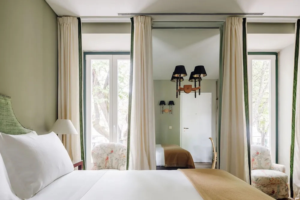 guest_rooms