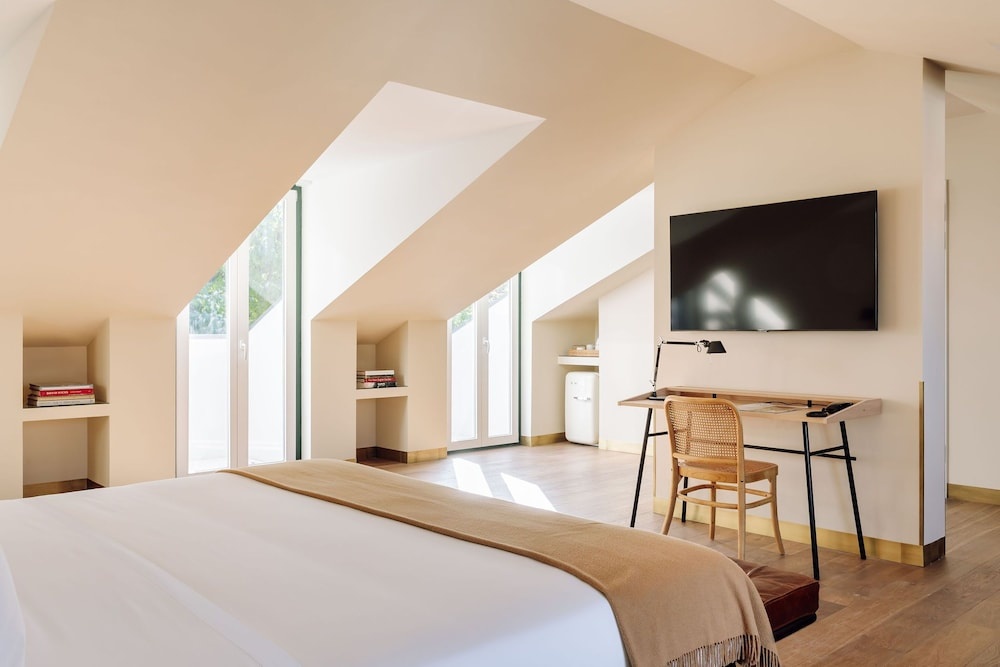 guest_rooms