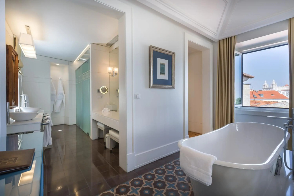 guest_rooms