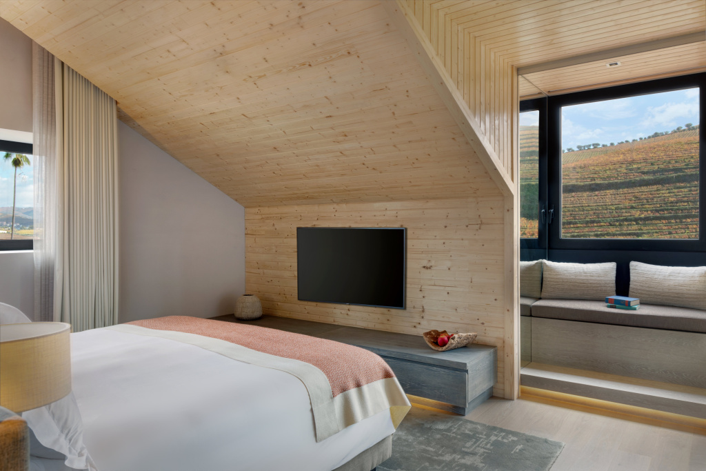 guest_rooms