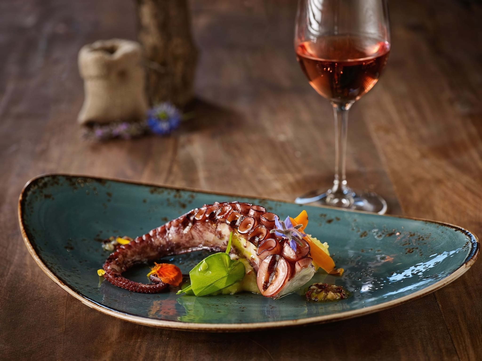 Wine Enthusiast's Paradise