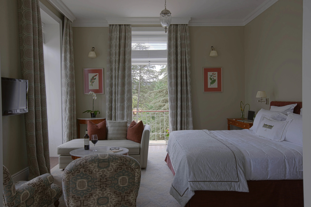 guest_rooms