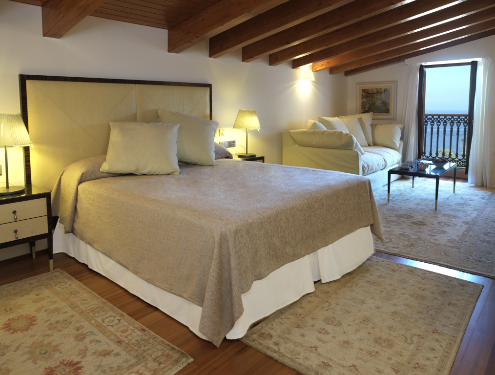 guest_rooms
