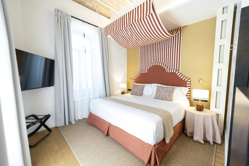 guest_rooms