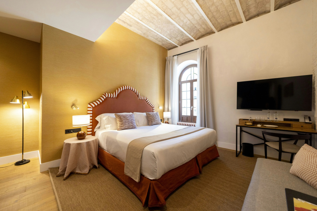 guest_rooms
