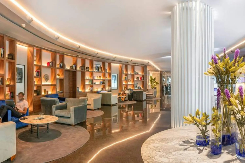 lobby