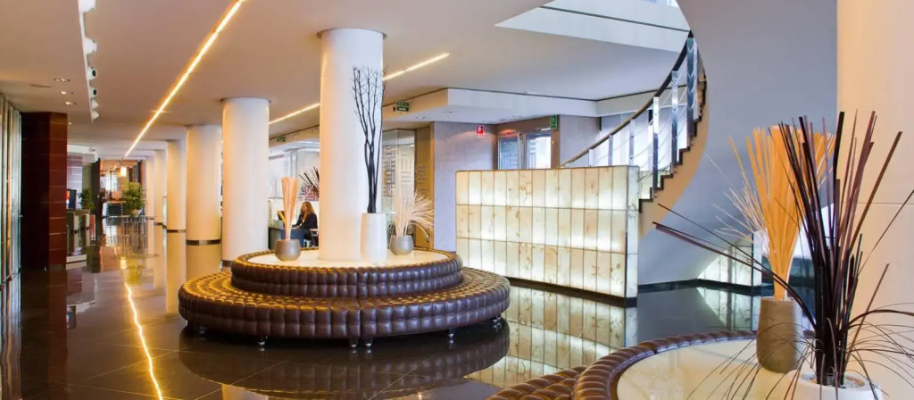 hotel_rooms
