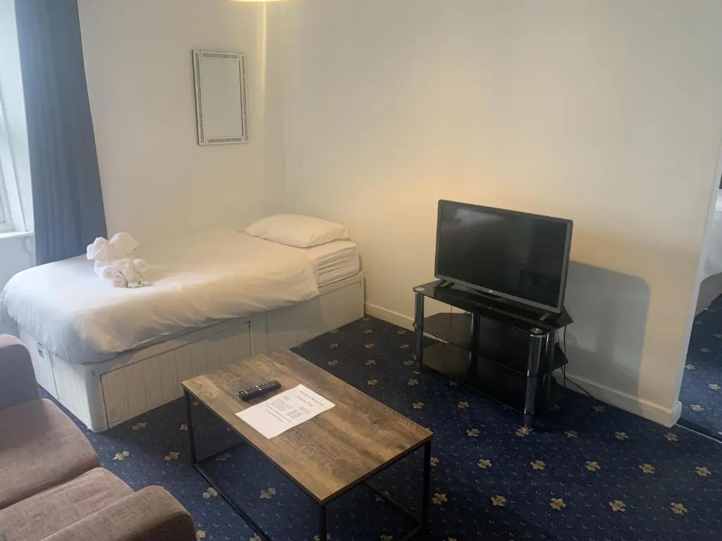 guest_rooms