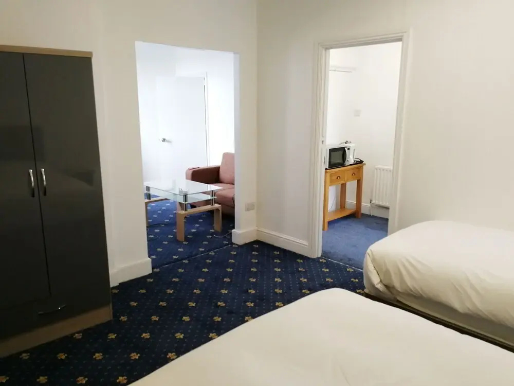 guest_rooms