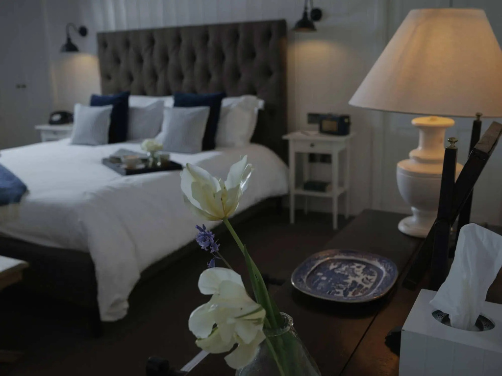 guest_rooms