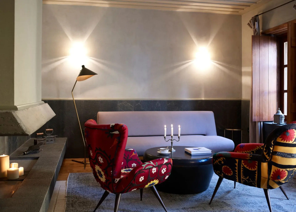 hotel_rooms