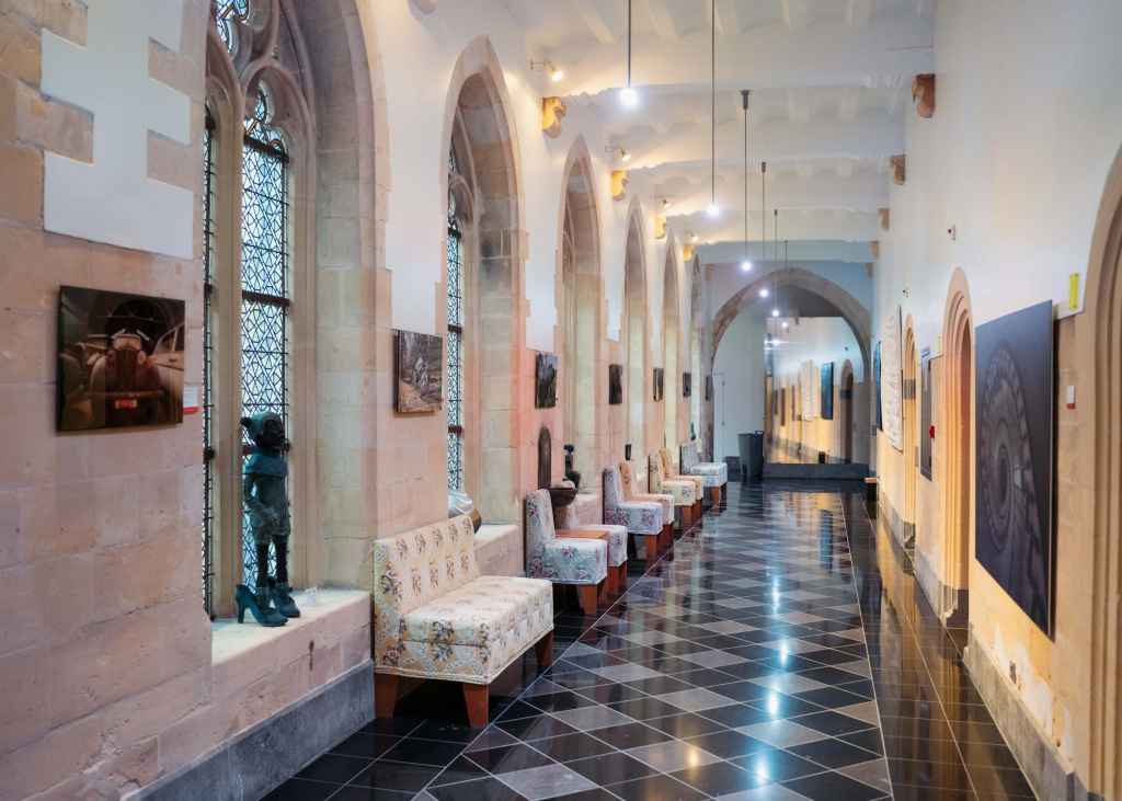 lobby