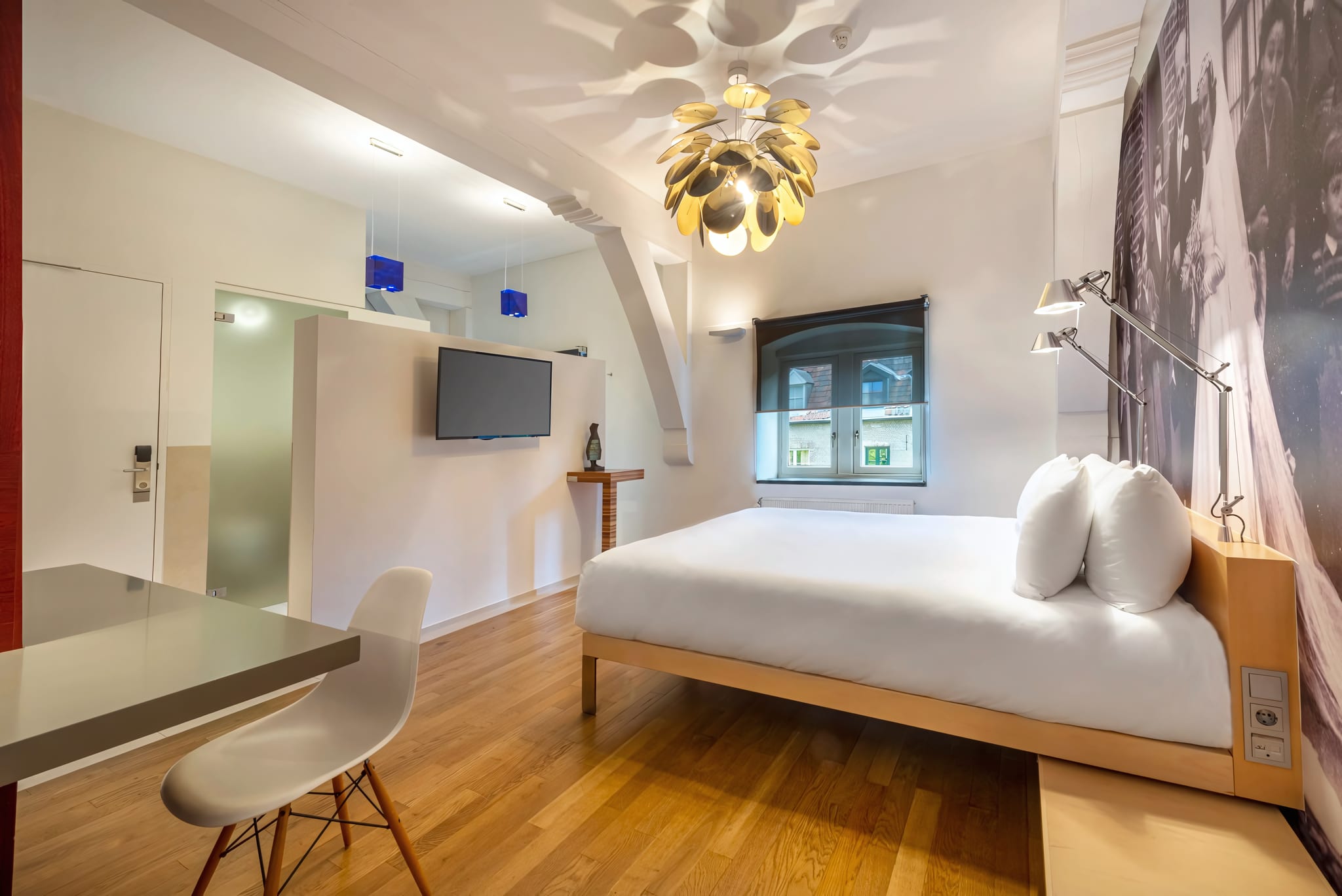 guest_rooms