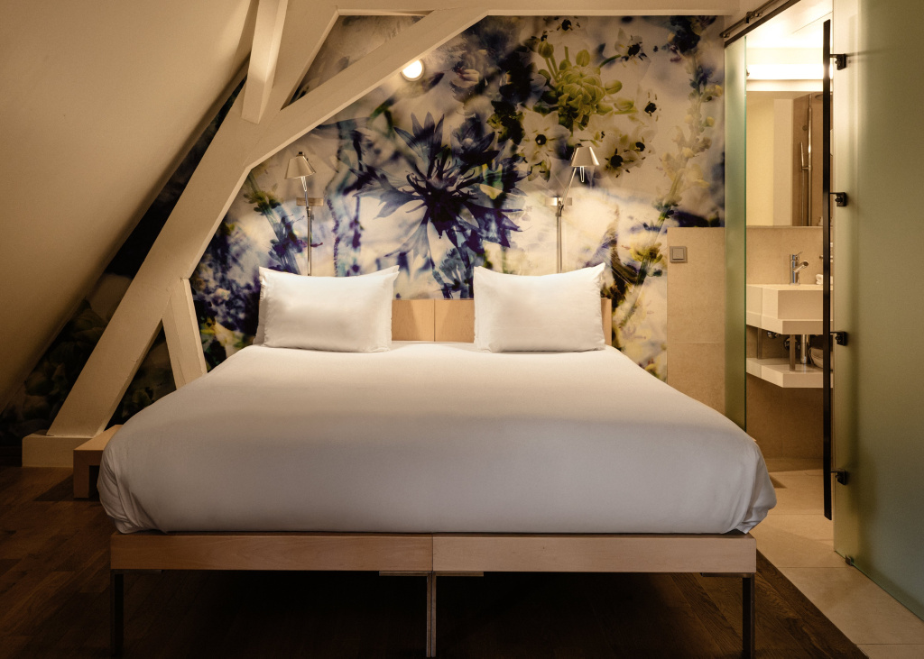 guest_rooms