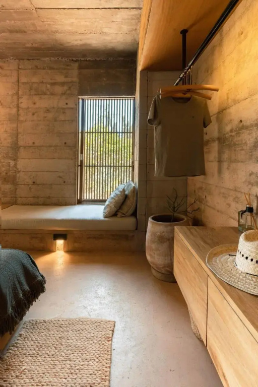 guest_rooms