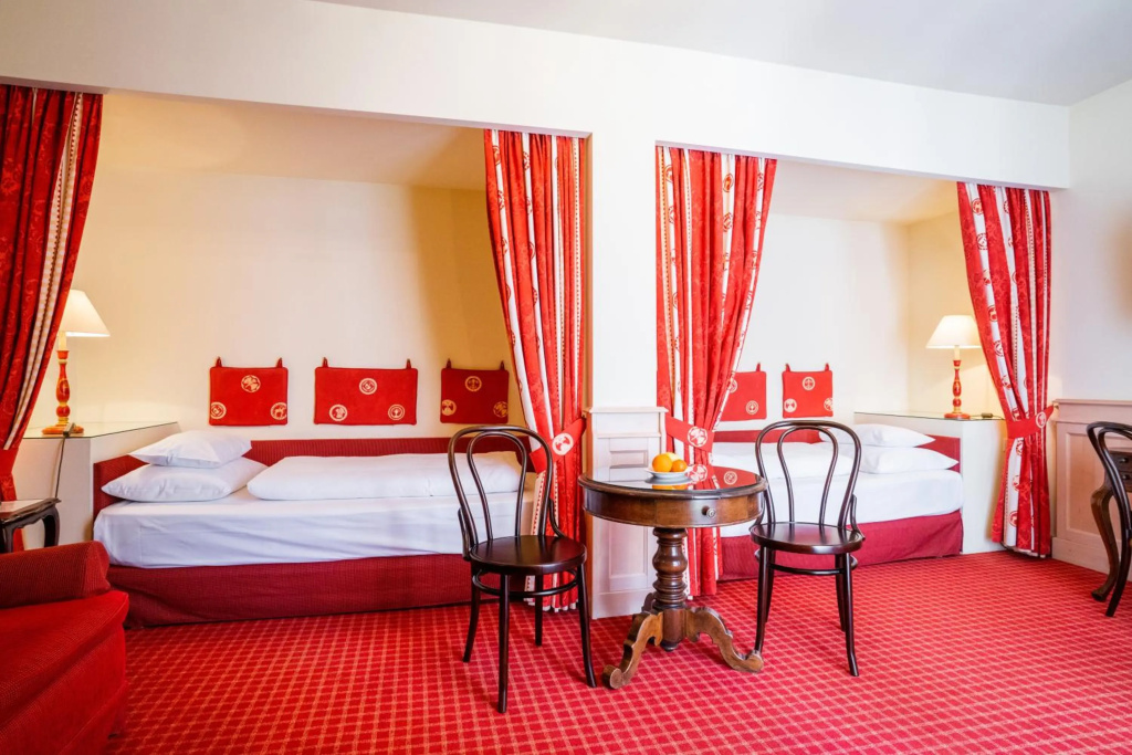 guest_rooms