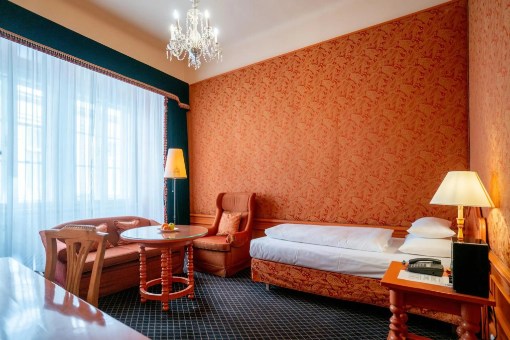 guest_rooms