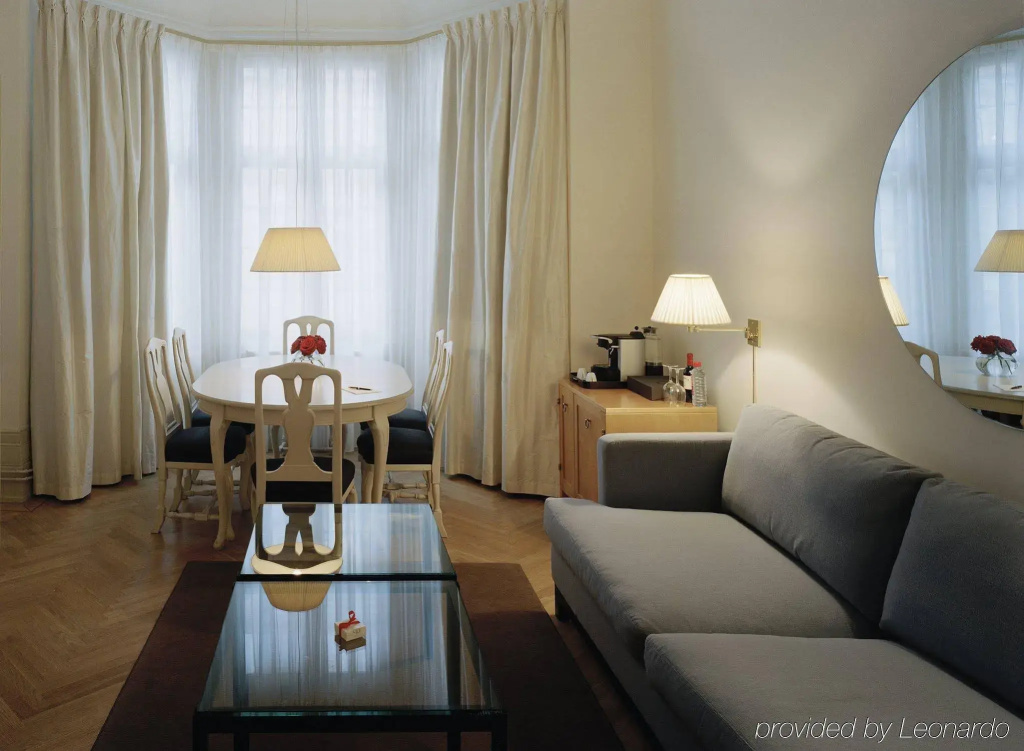 guest_rooms