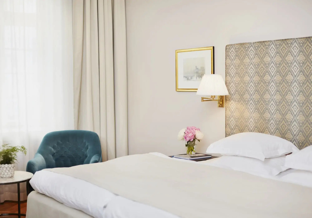 guest_rooms