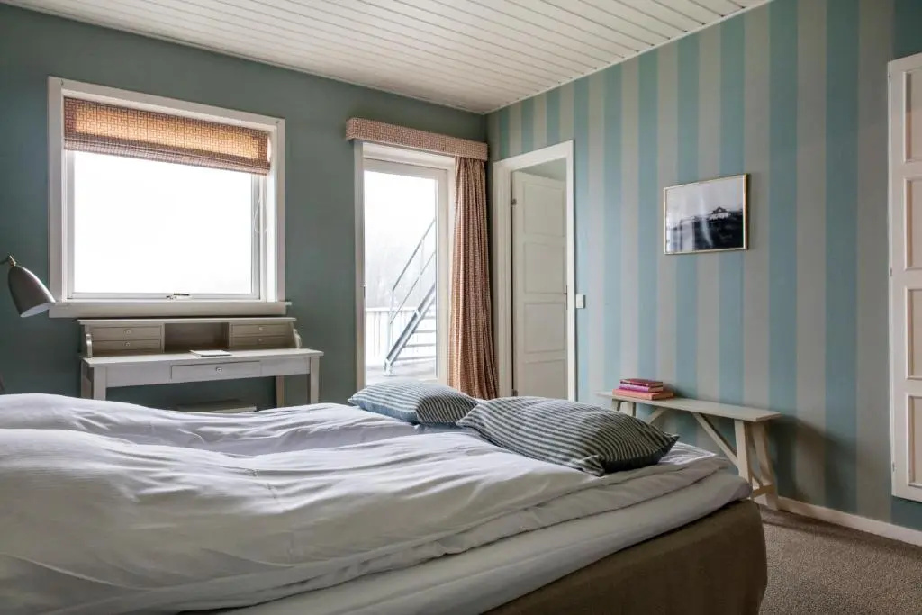 guest_rooms