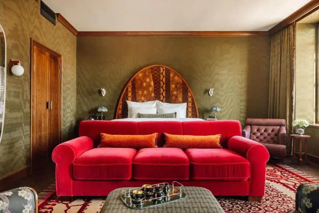 guest_rooms