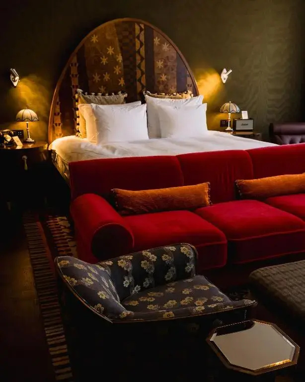 guest_rooms