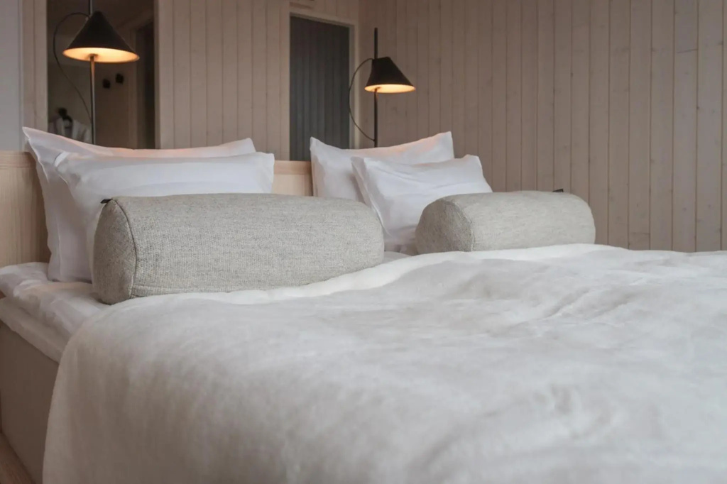 guest_rooms