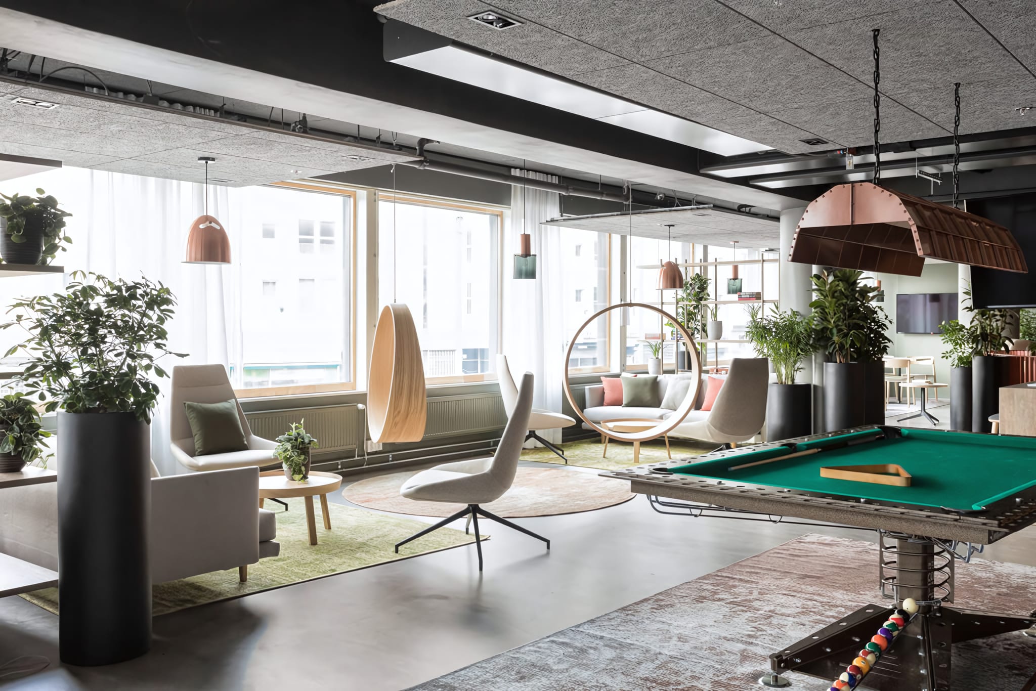 Shared Communal Floor Built for Community