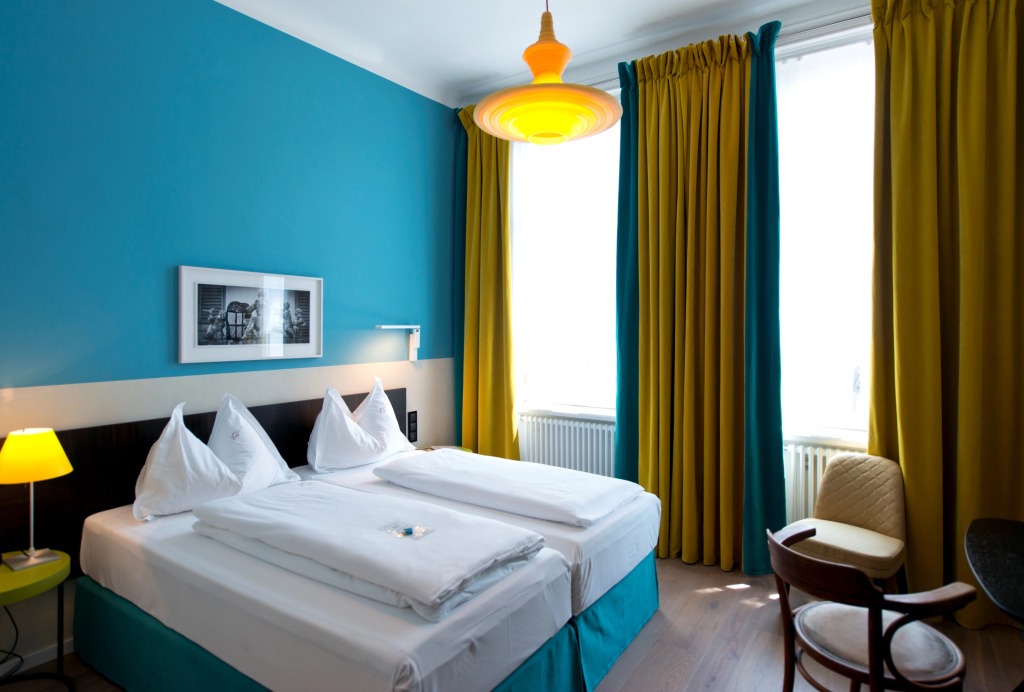 guest_rooms