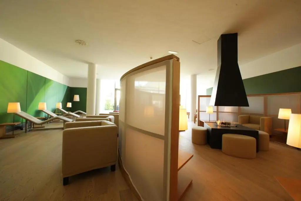 guest_rooms